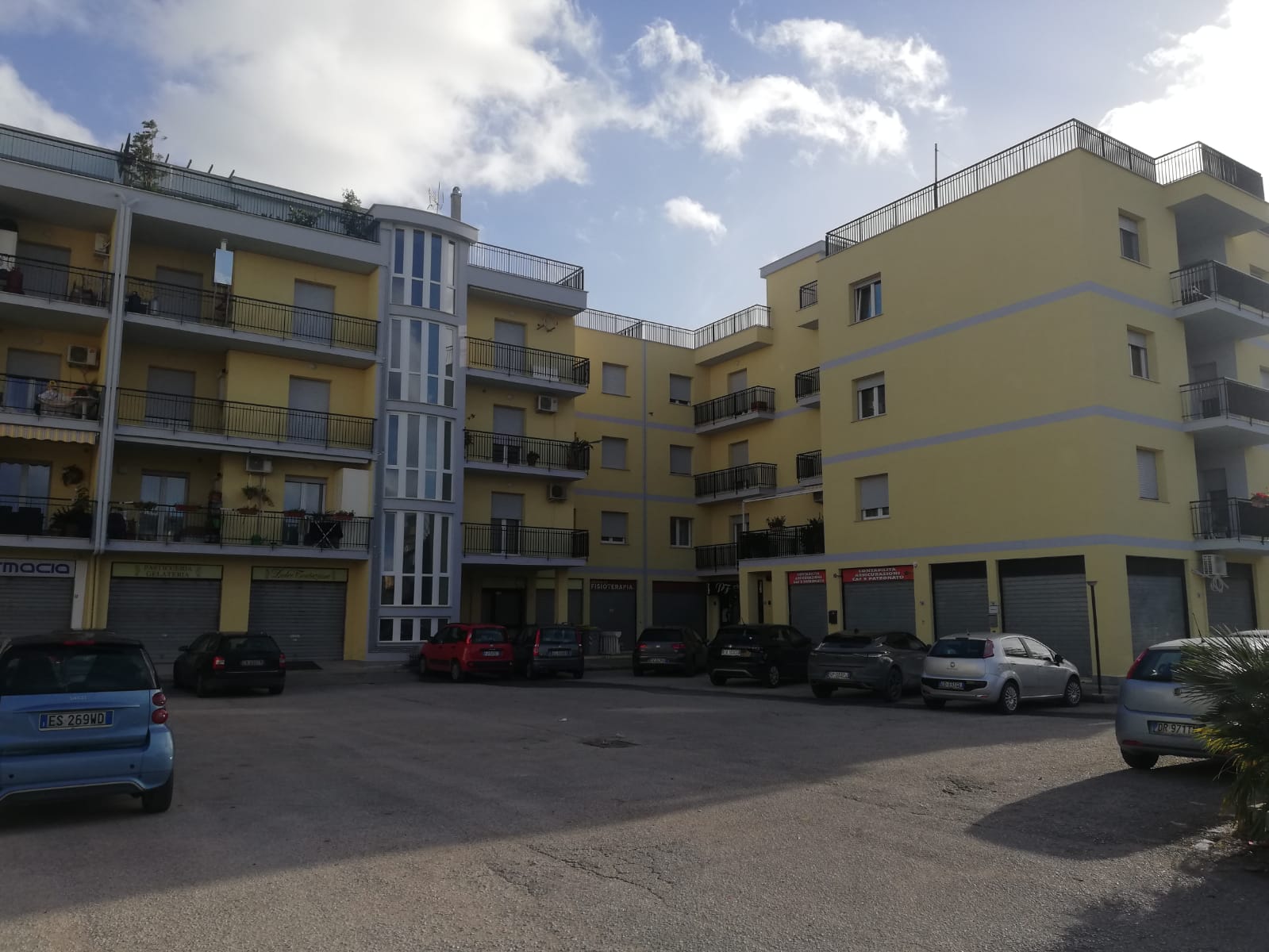 Vendesi Box Auto – Borgo Montello – Latina