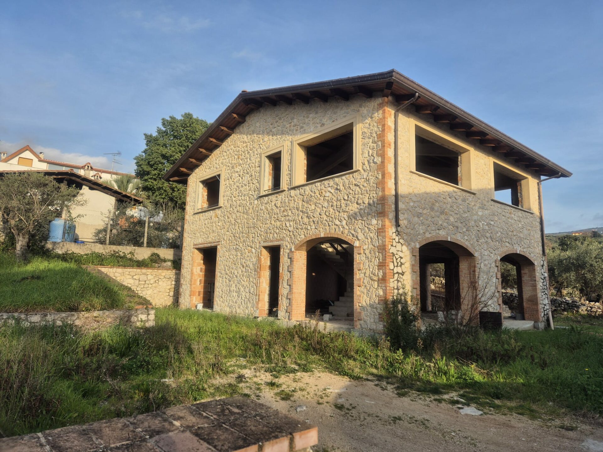 Vendesi Villa – Sonnino Scalo