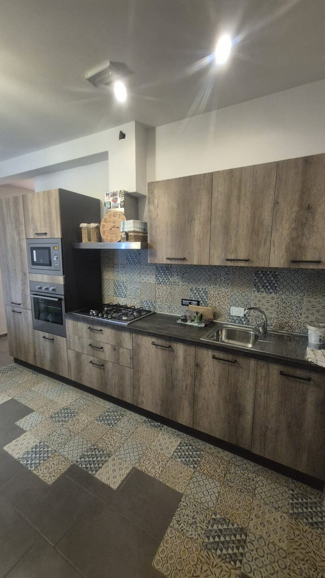 Vendesi Casa Indipendente – Priverno