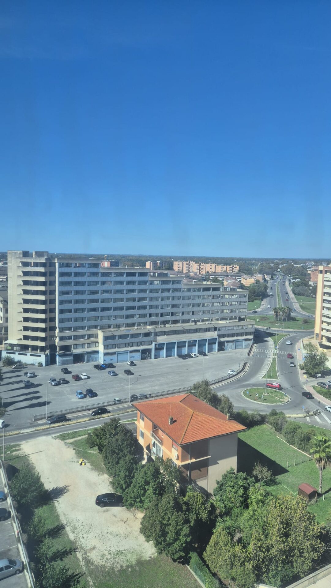 VENDESI APPARTAMENTO – LATINA