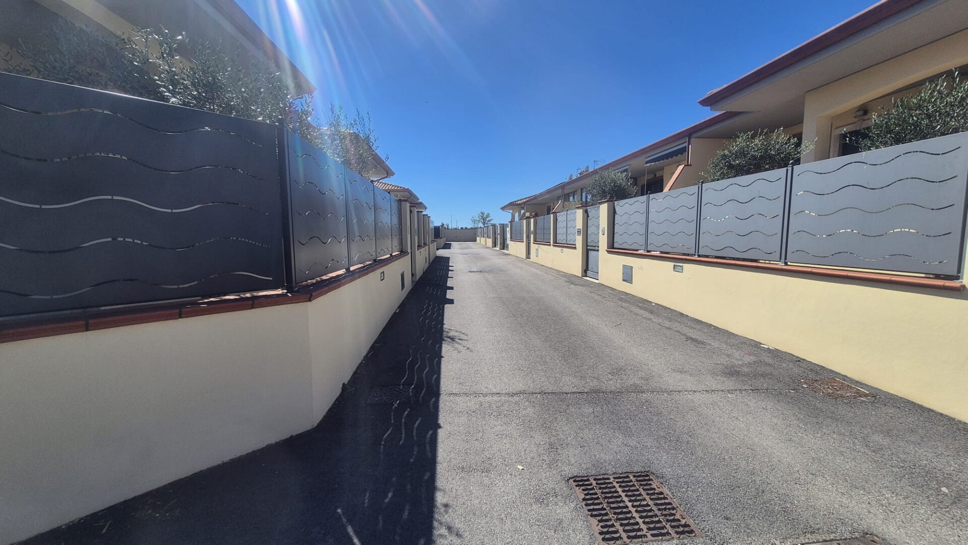 VENDESI VILLINO – ZONA CENTRALE – PONTINIA