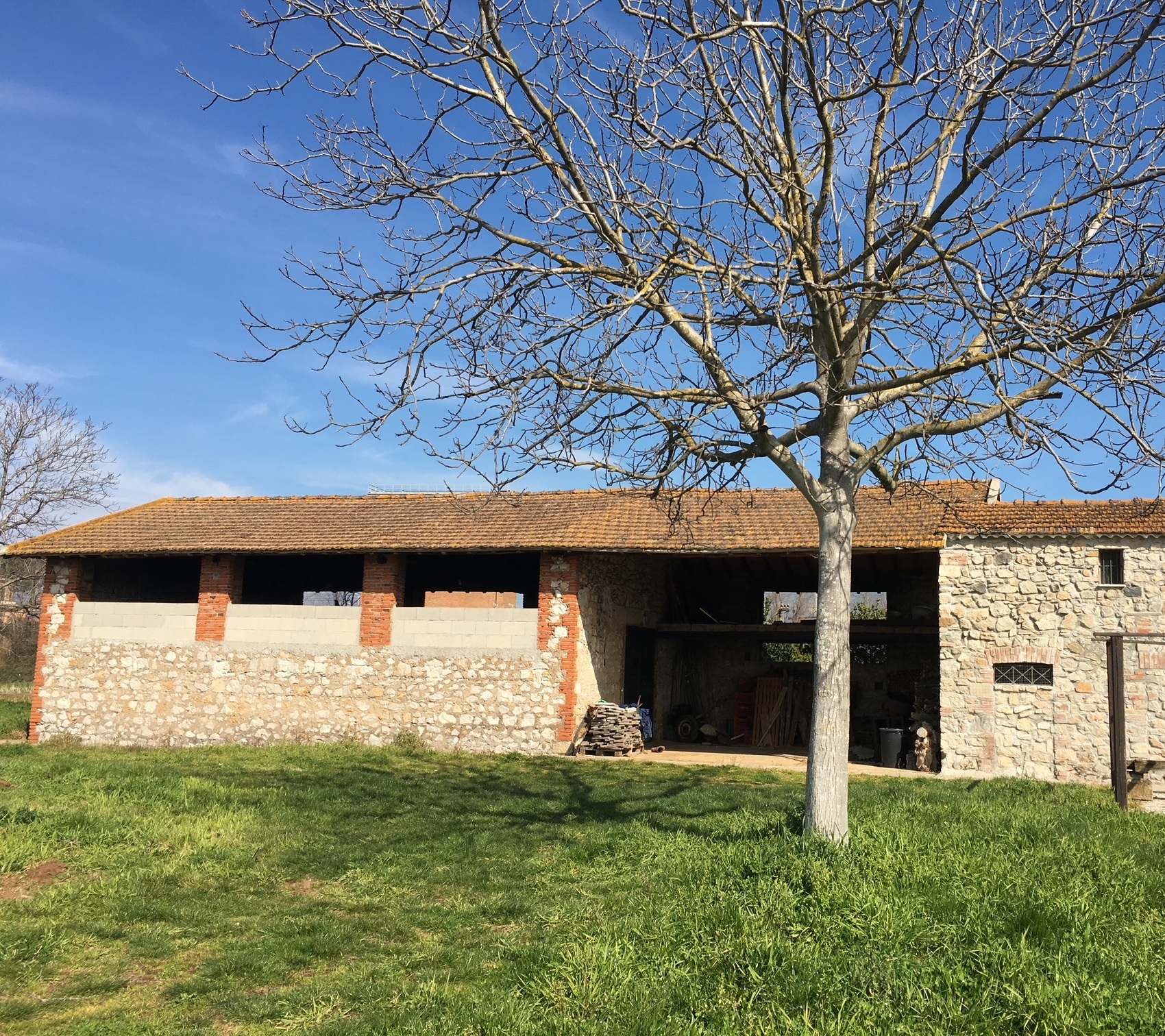 VENDESI CASA INDIPENDENTE – PONTINIA