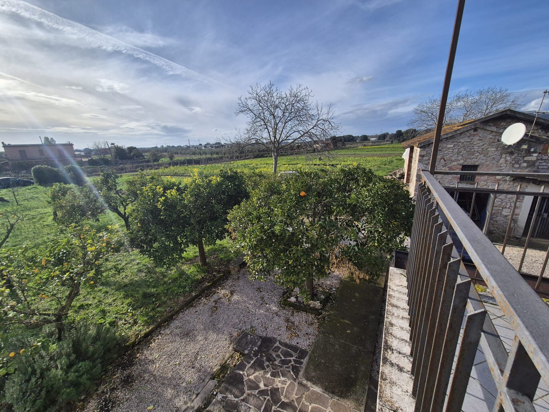 VENDESI CASA INDIPENDENTE – PONTINIA