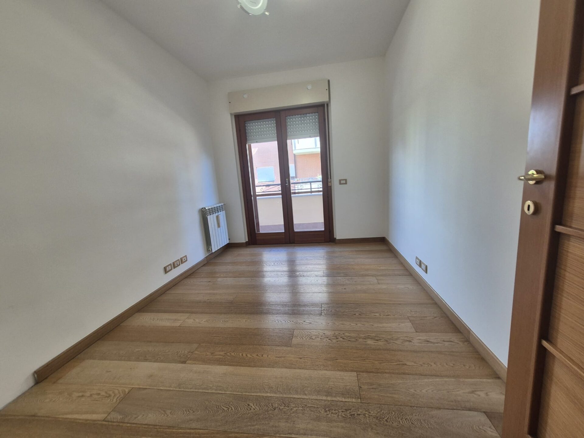 VENDESI APPARTAMENTO – ZONA CENTRALE – PONTINIA