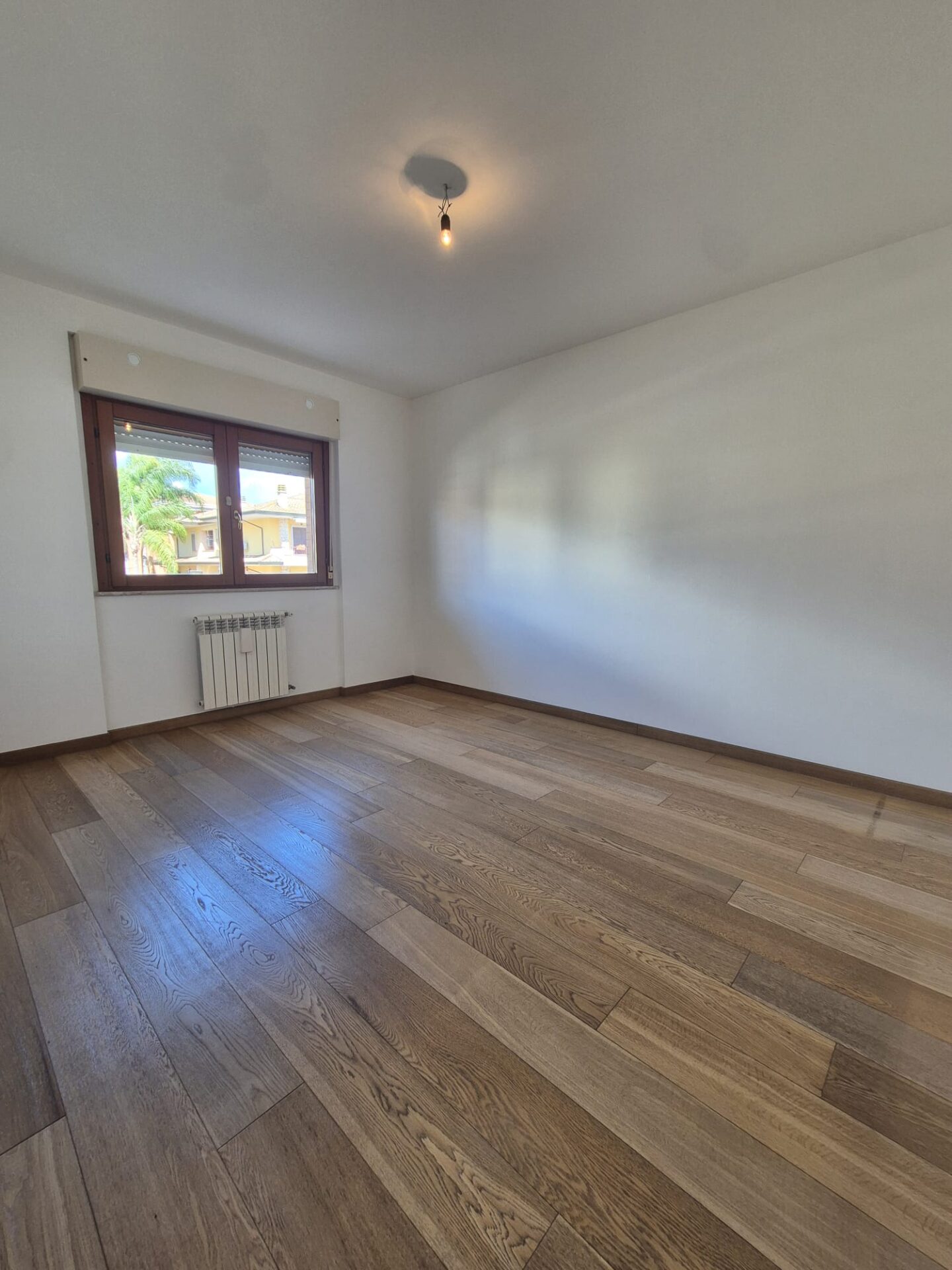 VENDESI APPARTAMENTO – ZONA CENTRALE – PONTINIA