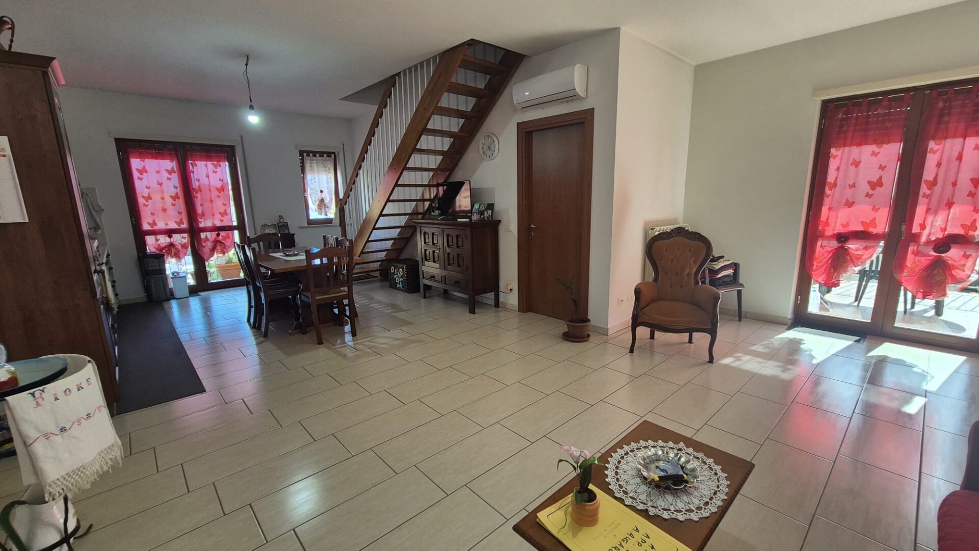 Vendesi Appartamento – zona centrale – Pontinia