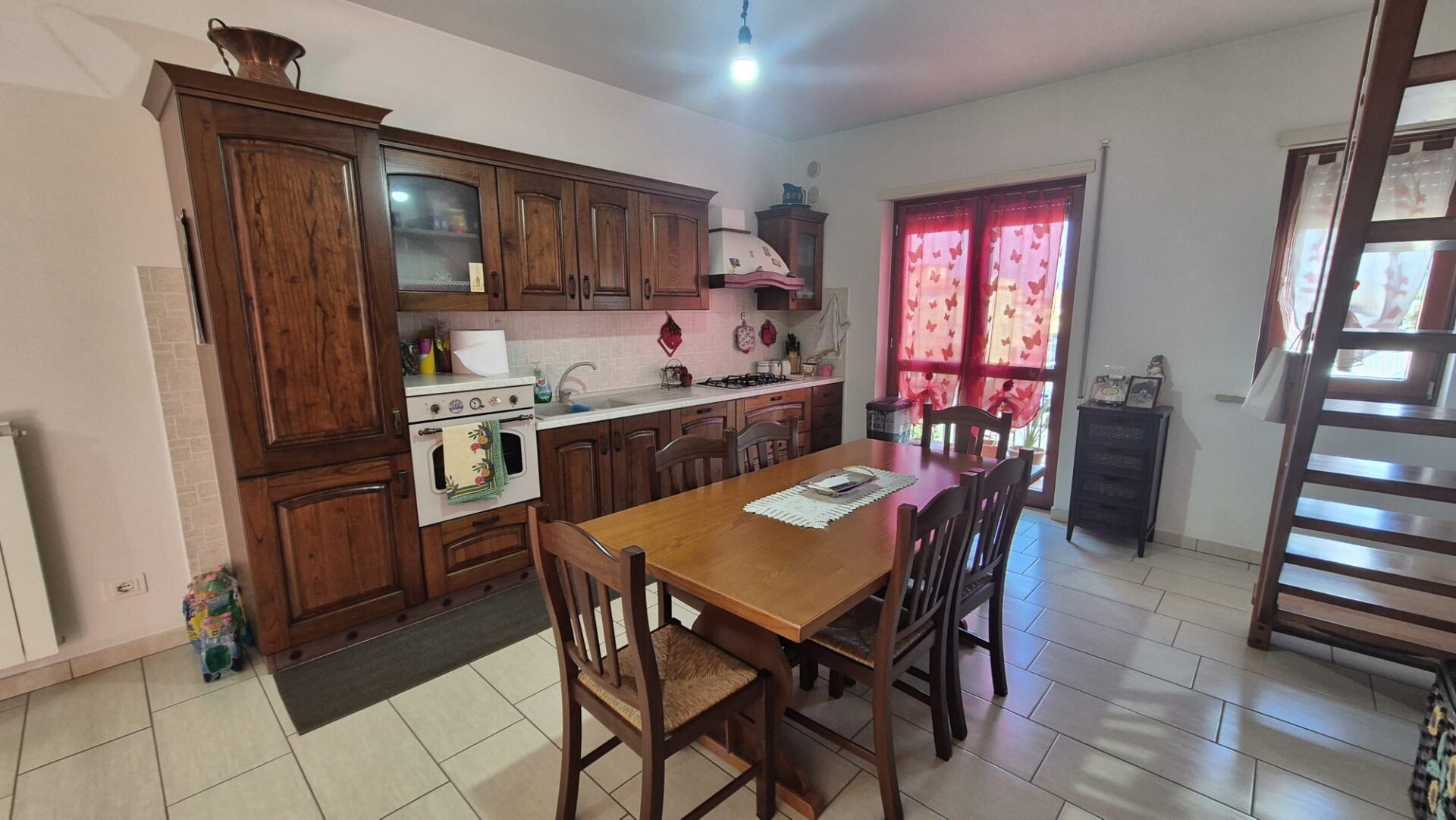 Vendesi Appartamento – zona centrale – Pontinia