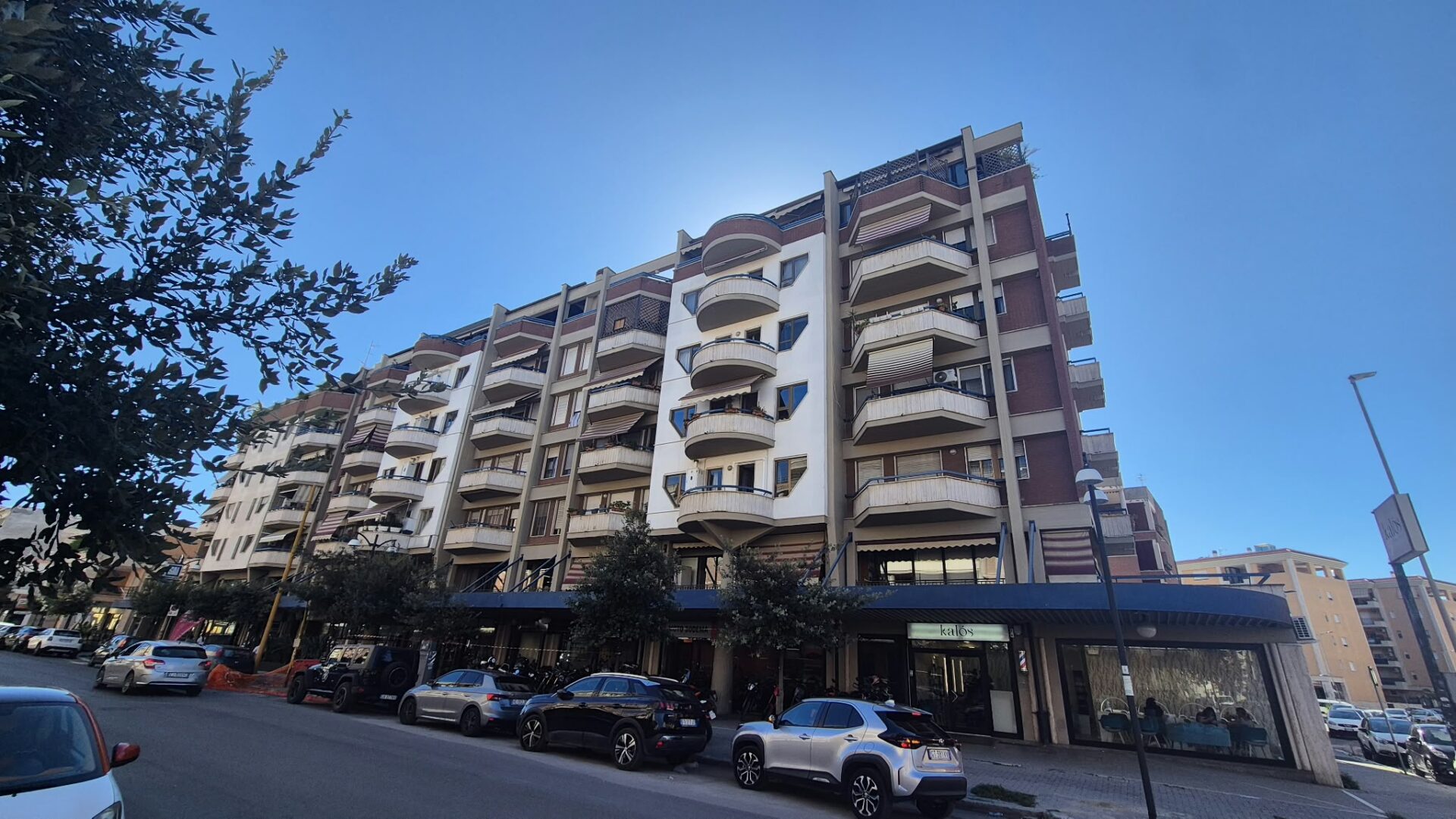 VENDESI ATTICO – LATINA